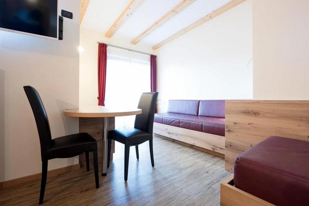 Hotel Crepei Pozza di Fassa Zewnętrze zdjęcie